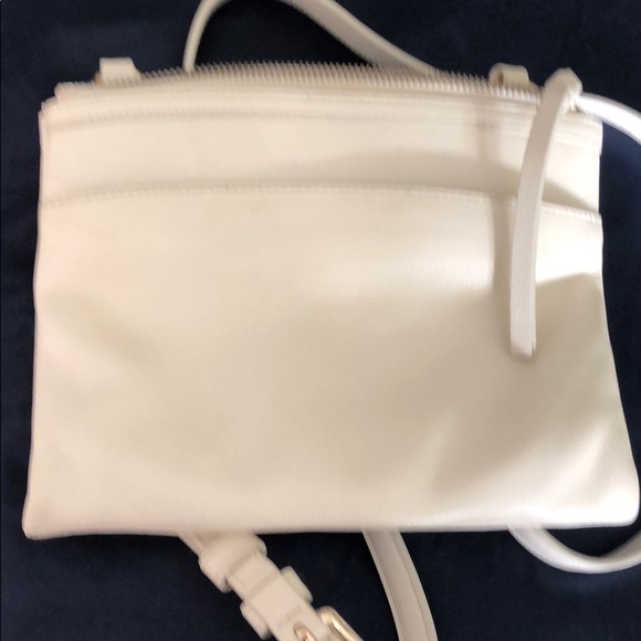 Handbag - Picture 2 of 4